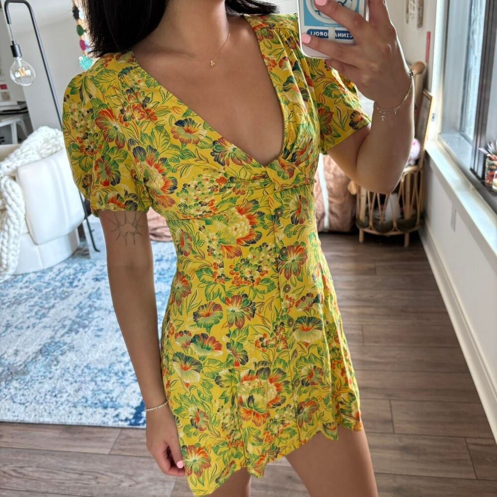 urban outfitters yellow floral button down mini dress bettie twist front small